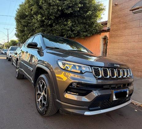 JEEP COMPASS 1.3 T270 TURBO FLEX LONGITUDE AT6
